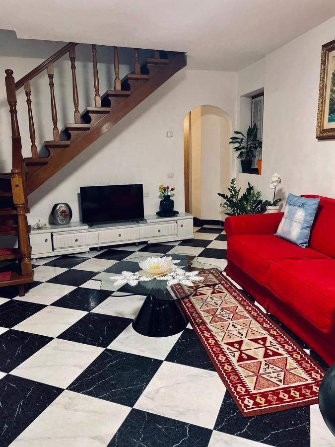 Casa Dei Fiori Βίλα Σόμα Λομπάρντο Εξωτερικό φωτογραφία