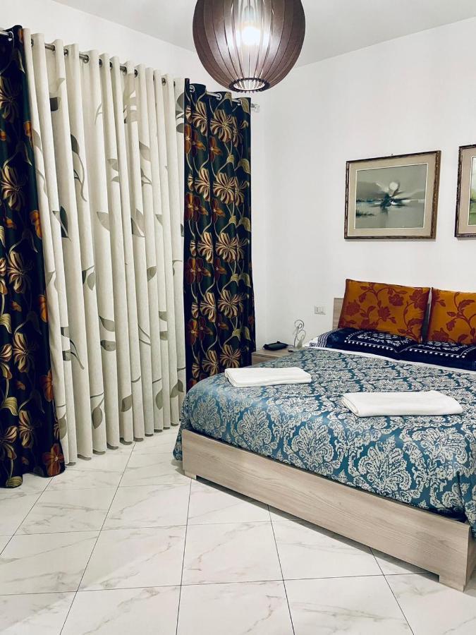 Casa Dei Fiori Βίλα Σόμα Λομπάρντο Εξωτερικό φωτογραφία